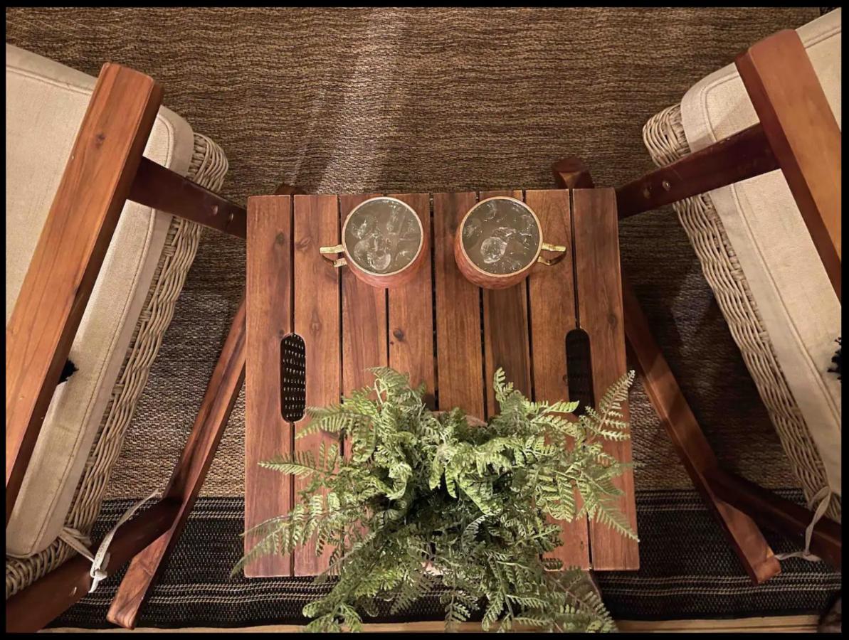 Hotel Firefly Season Glamping Sevierville Exterior foto