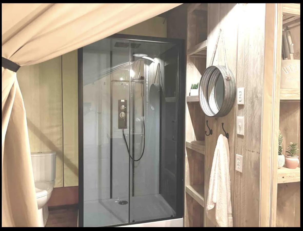 Hotel Firefly Season Glamping Sevierville Exterior foto